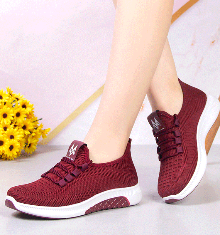 The new sport and casual shoes for women for the year 2022