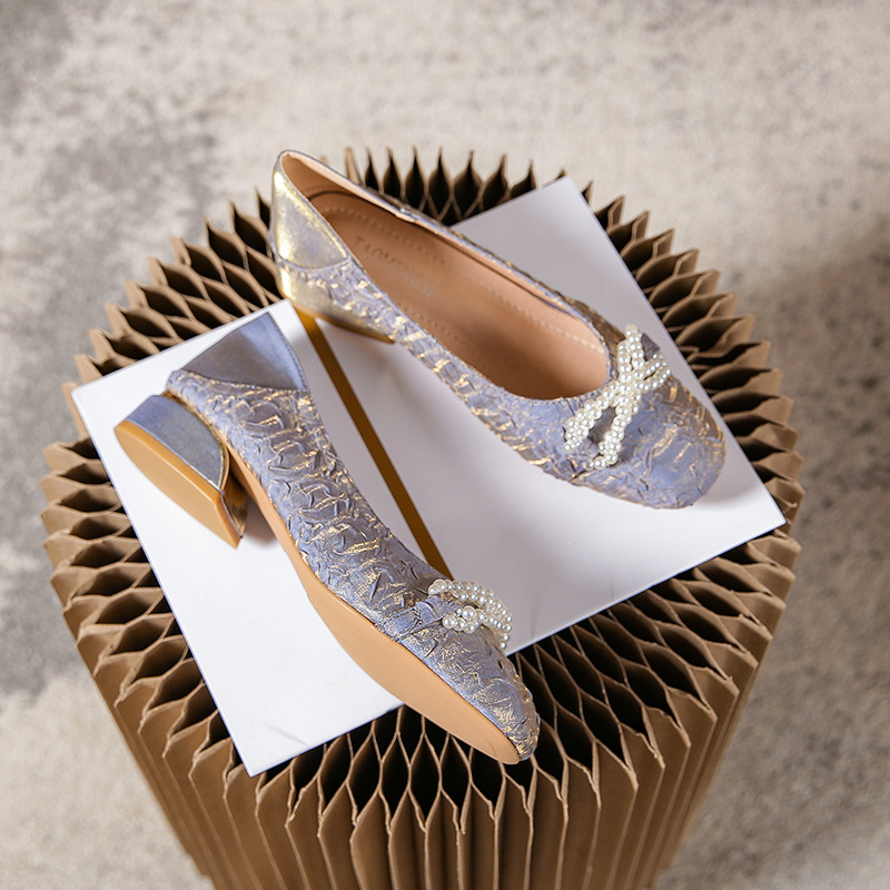 Square-Toe Knot Mules