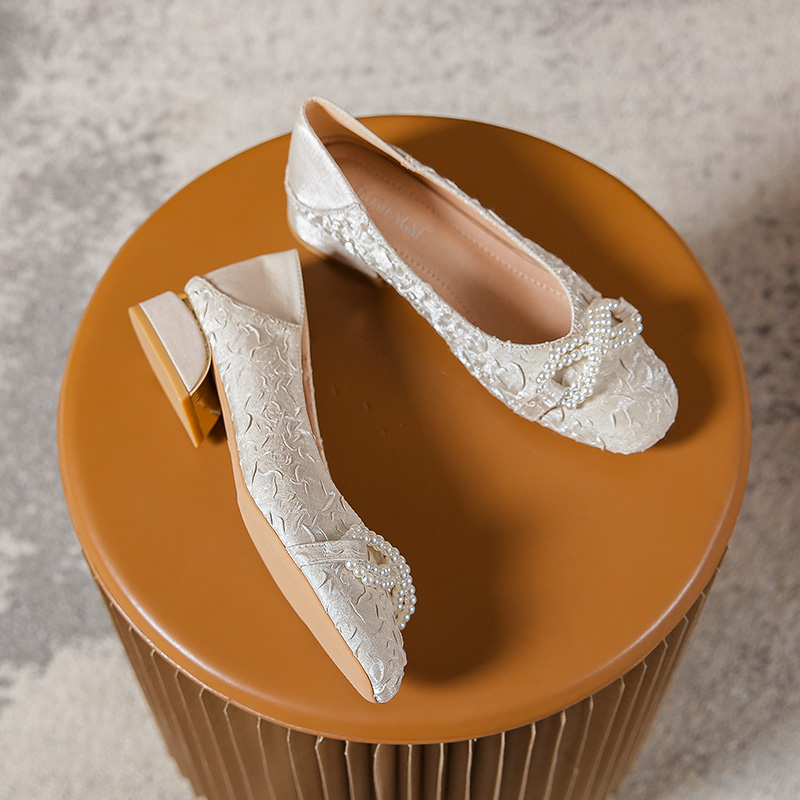 Square-Toe Knot Mules