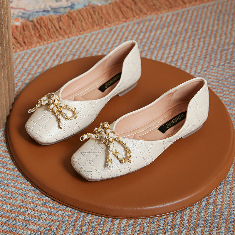 Square-toe Lovely flats N3
