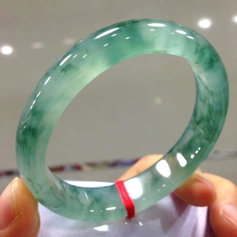 Round Bar Emerald Bracelet