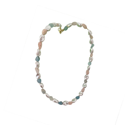 Nepravidelný náhrdelník z prírodného jadeitu