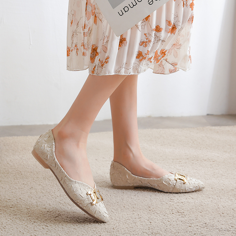 Patterned Flats 222-20