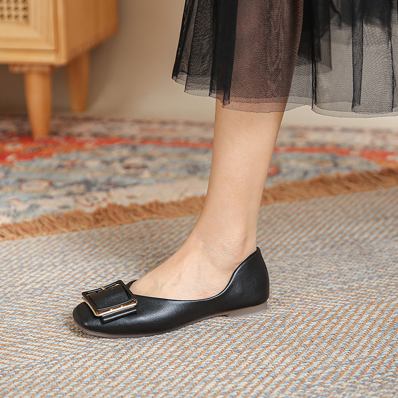 Round Toe Loafers - 555-29
