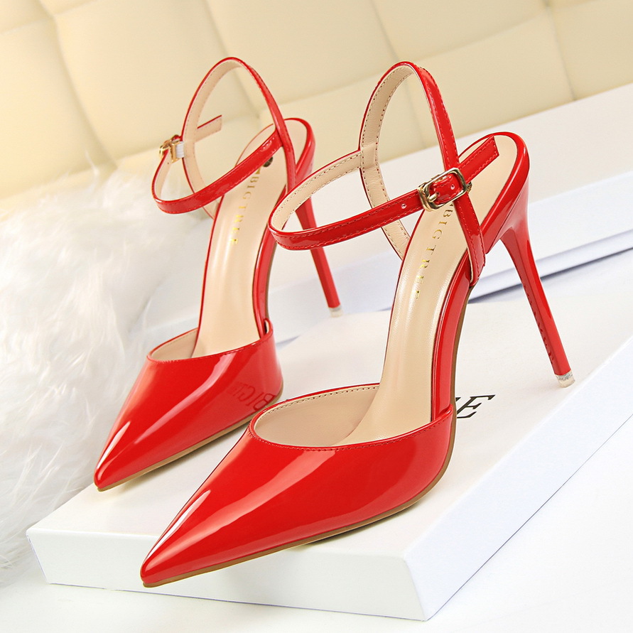 Shallow Mouth Pointed Toe High Heels