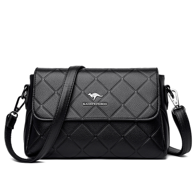 Elegantní a stylová dámská messenger taška