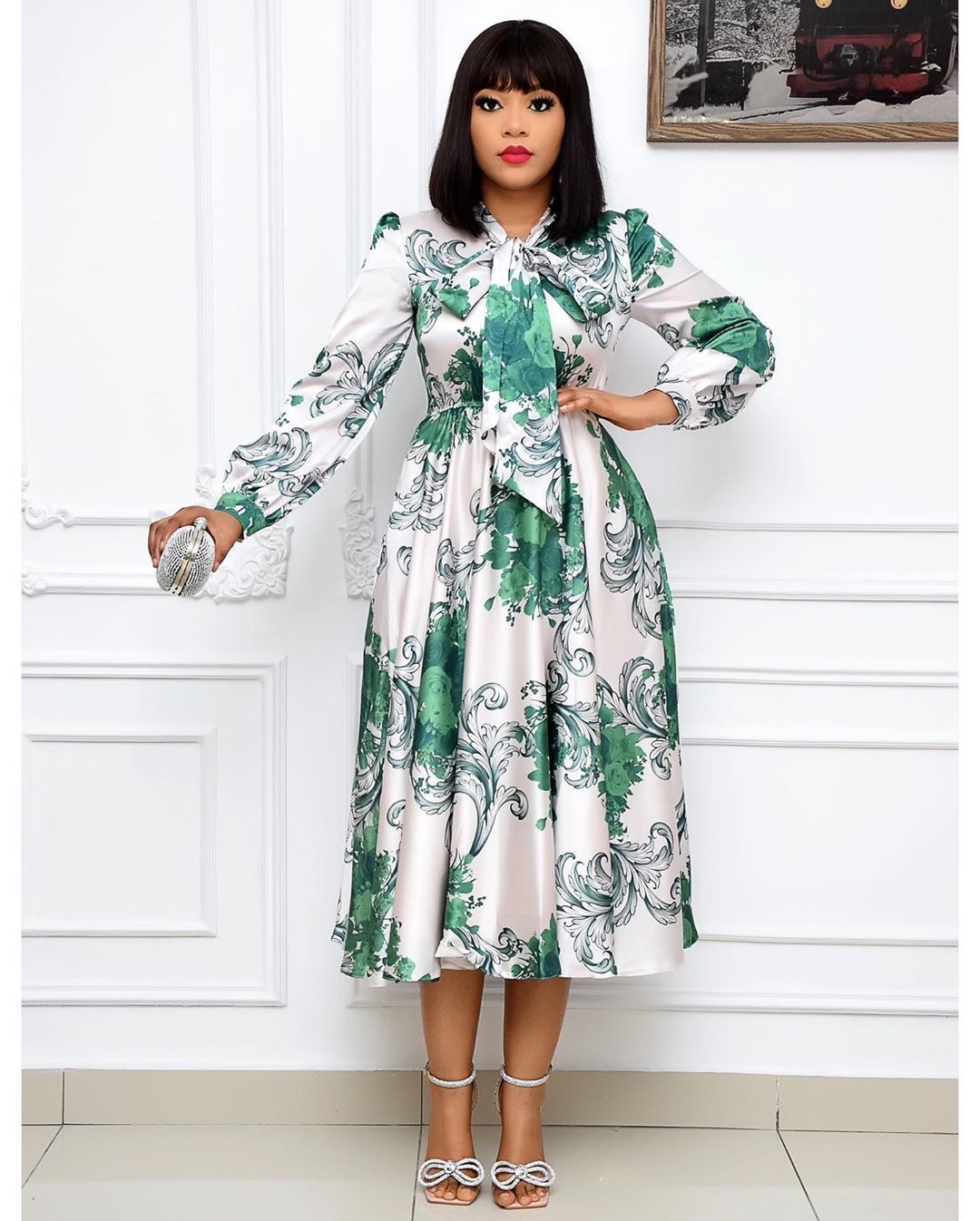 long-sleeve lace-up print dress