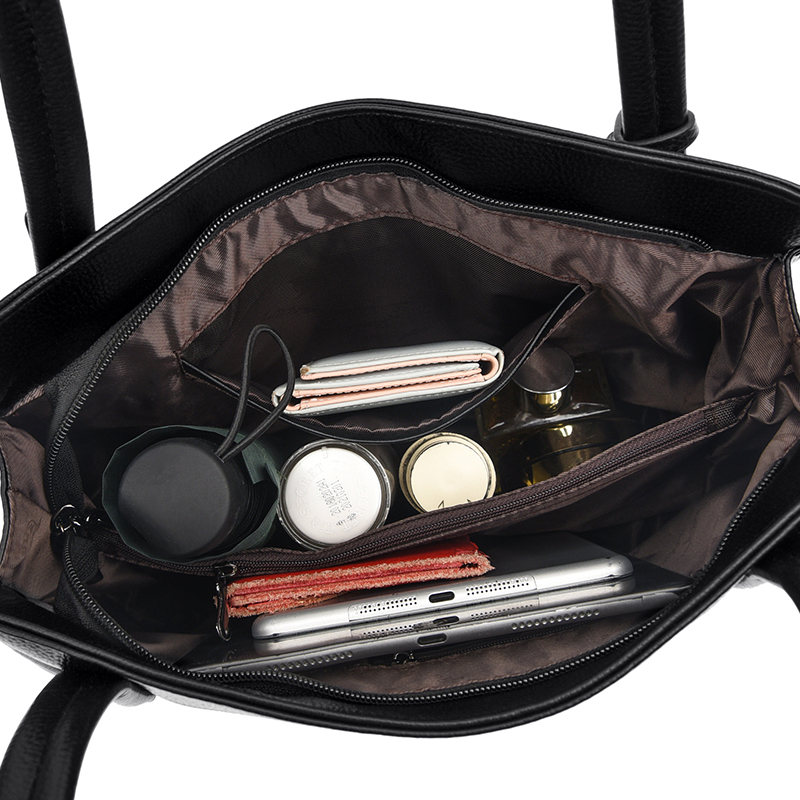 Fashionable Large Capacity Ladies Shoulder Bag