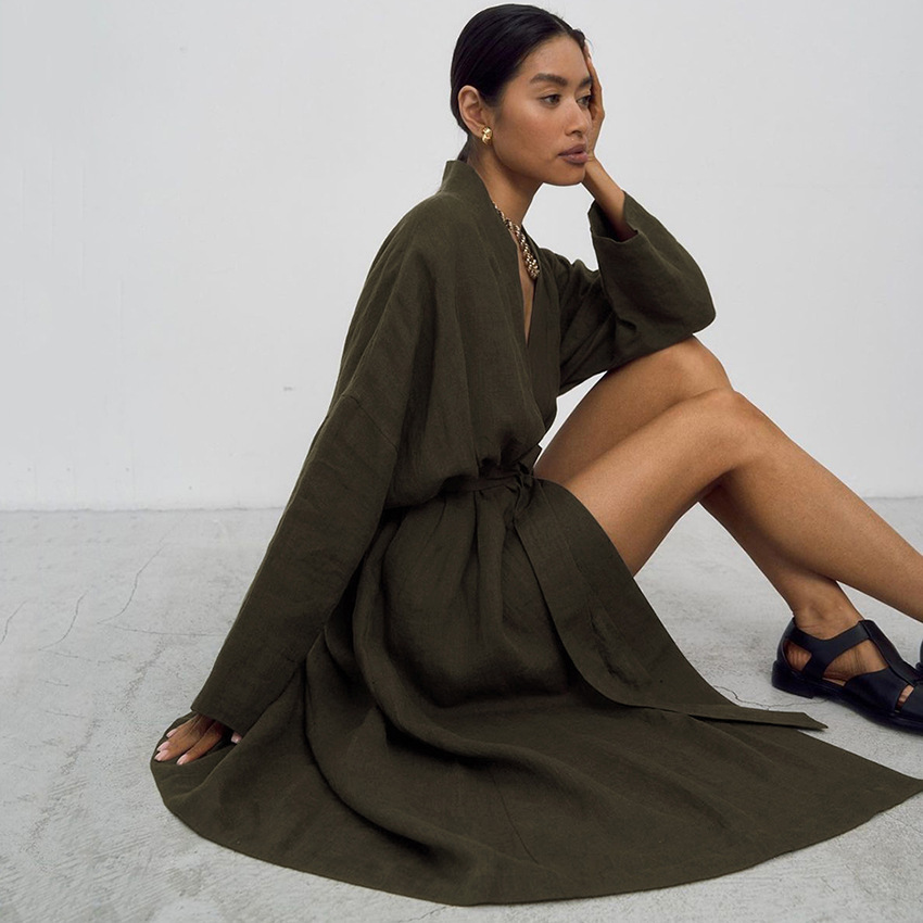 رداء طويل من القطن والكتان