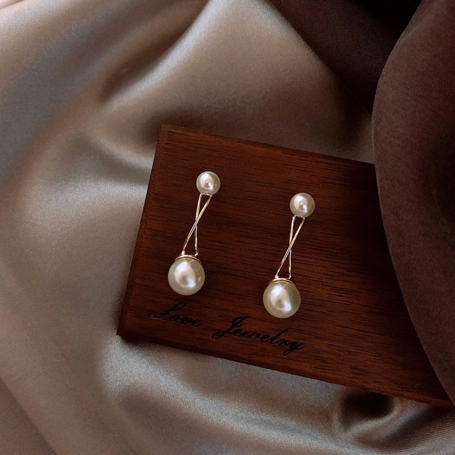 Elegant Pearl & Crystal Earrings