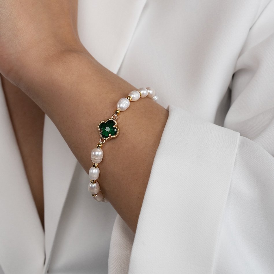 Clover & Pearl Bracelet