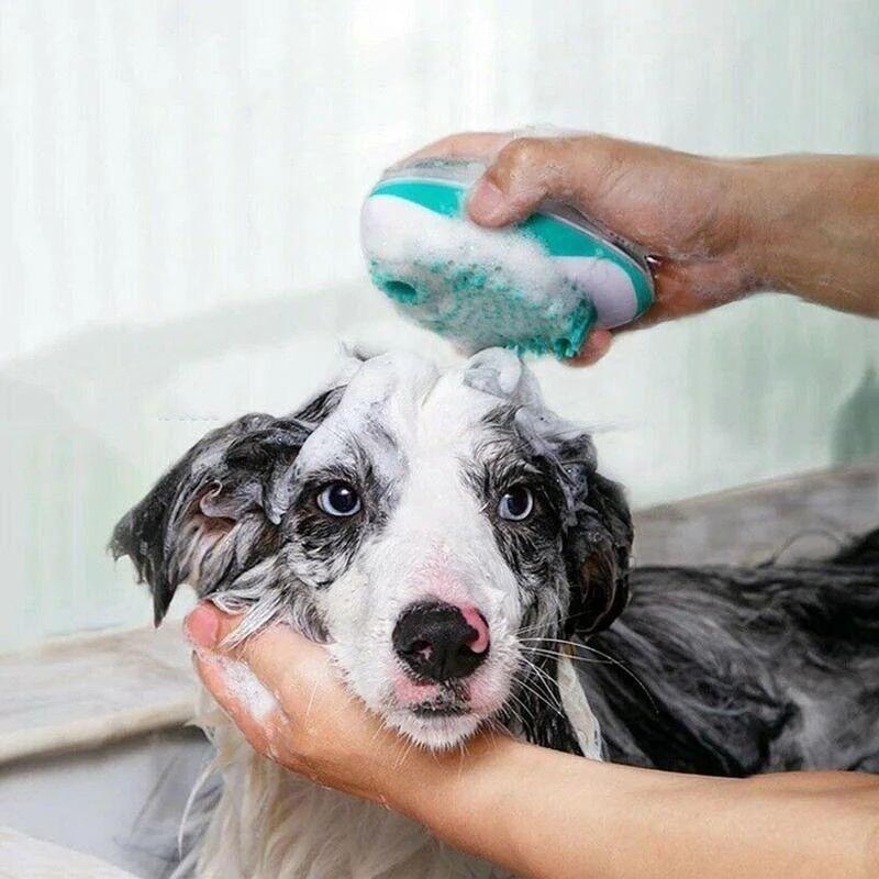Baignoire pour animaux de compagnie et brosse de massage
