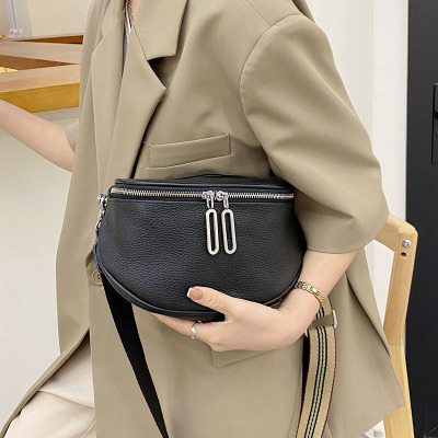 Fashionable cowhide saddle bag