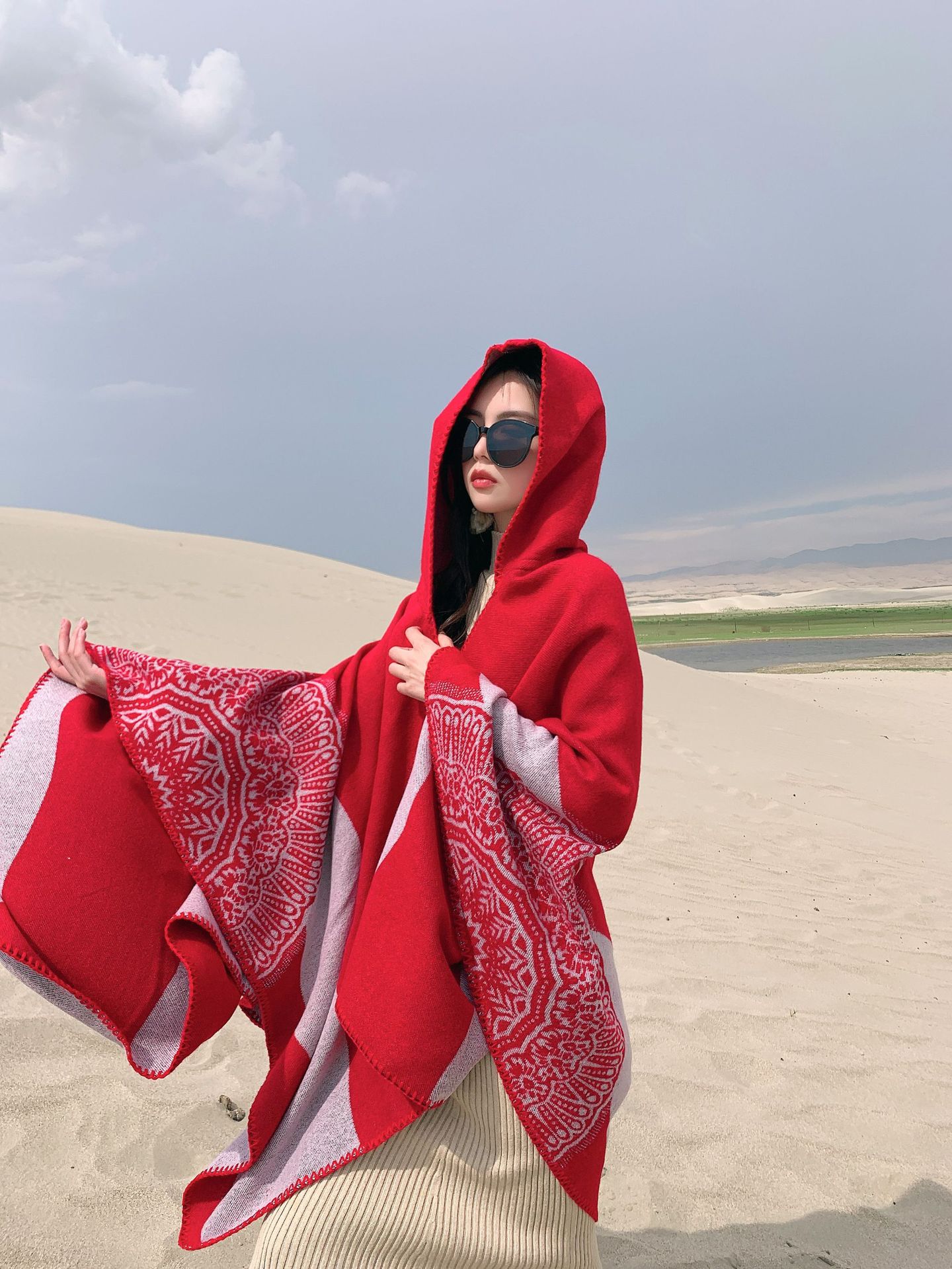 Spring and Autumn Nepal, India and Pakistan split travel cloak scarf thickened shawl