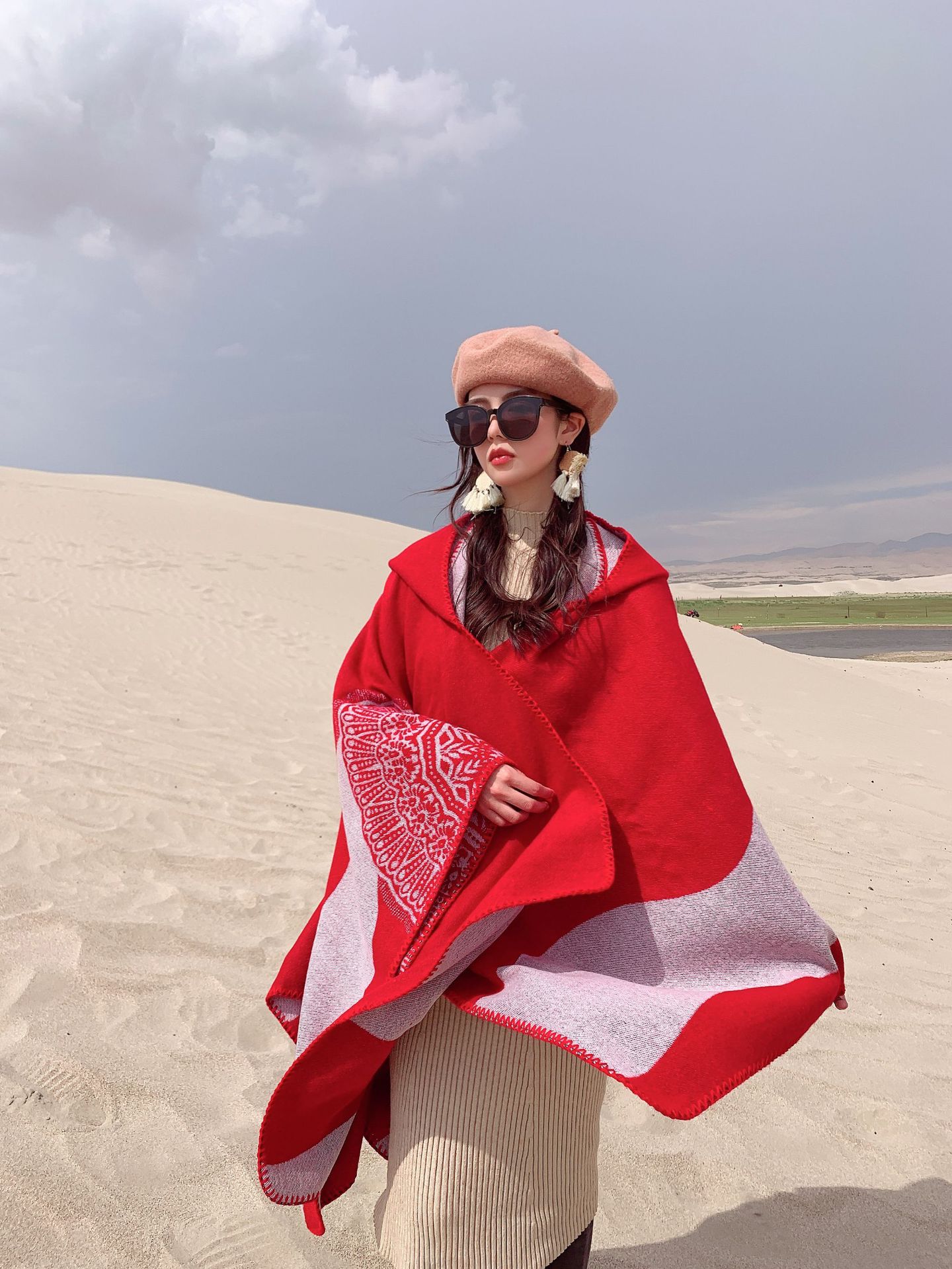 Spring and Autumn Nepal, India and Pakistan split travel cloak scarf thickened shawl