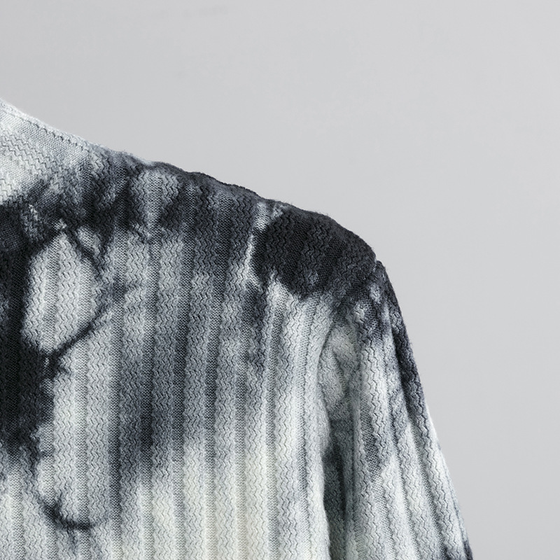 فستان منسوج بطول متوسط فوق الركبة