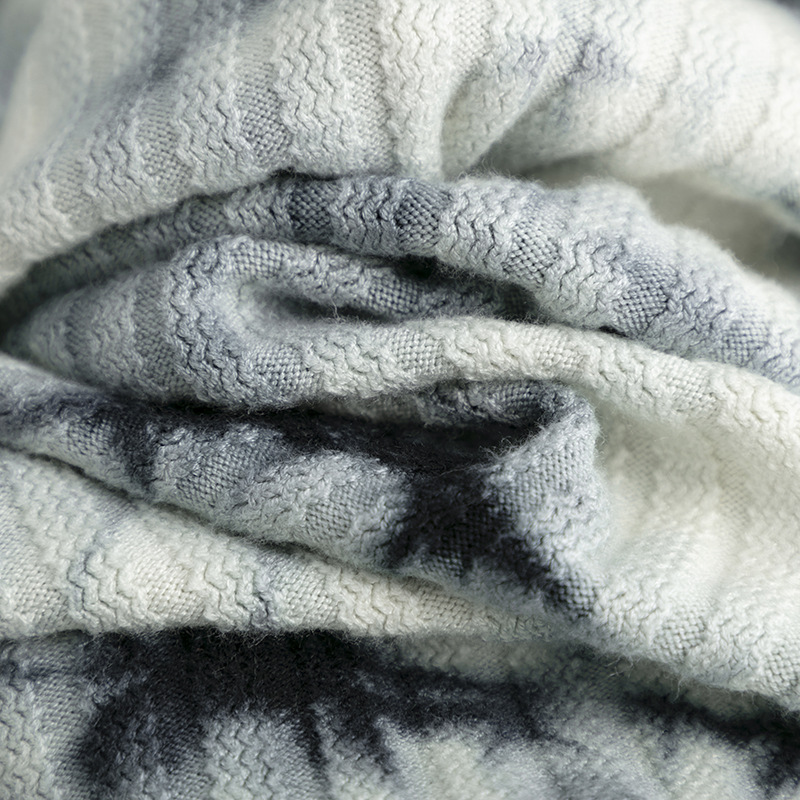 فستان منسوج بطول متوسط فوق الركبة