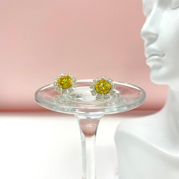 Round Shaped Cut Flower Earrings