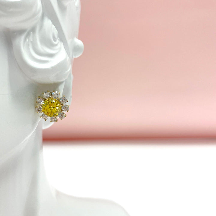 Round Shaped Cut Flower Earrings