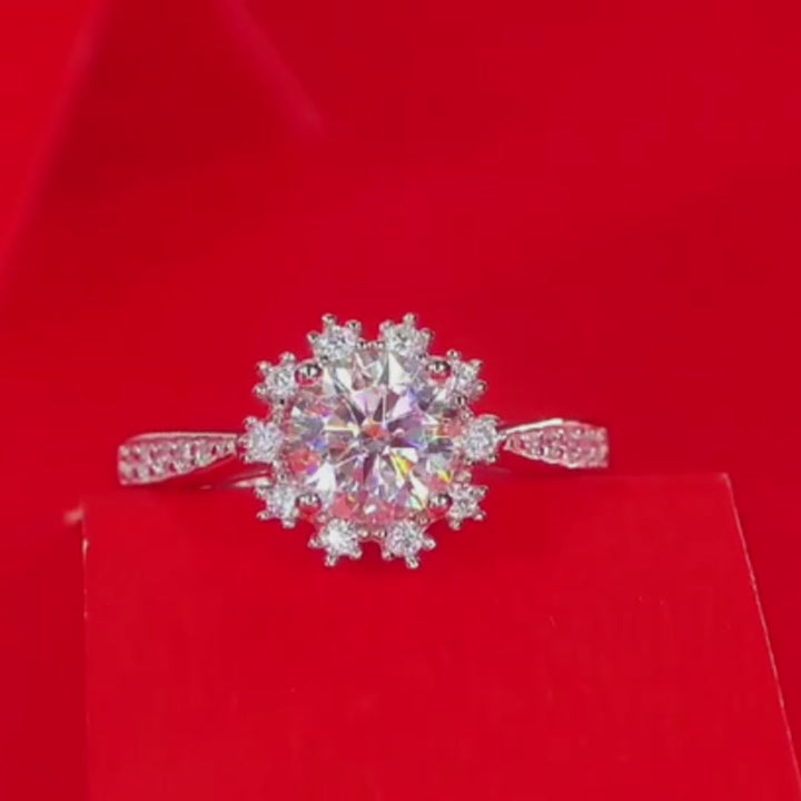 Round Shaped Cutting Moissanite Snow Flower Sterling Silver Open Ring