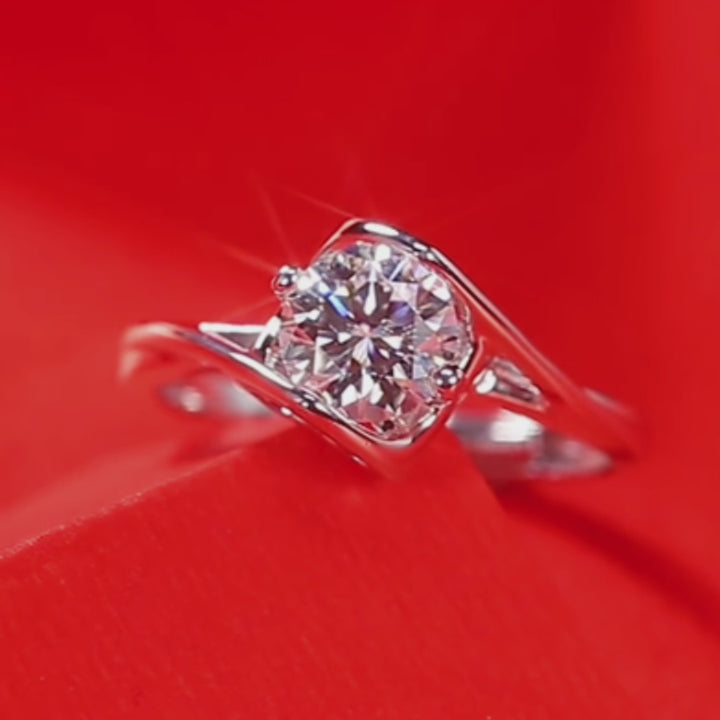 Round Cutting Moissanite "Angel's Kiss" Sterling Silver Opening Ring