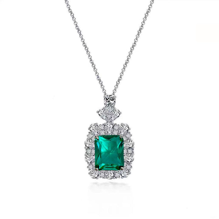 Emerald Green Princess Shaped Cut Necklace