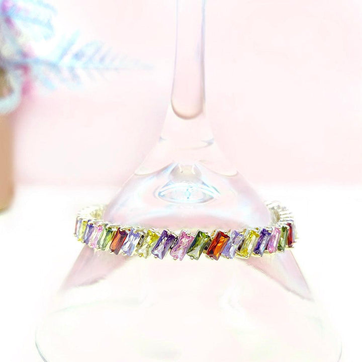 Colorful Beveled Radial Shaped Cutting Bracelet