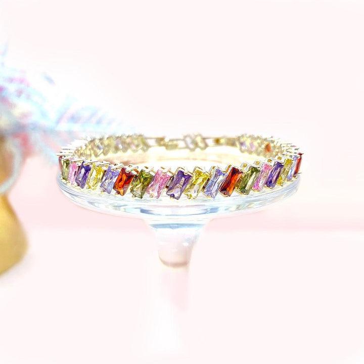Colorful Beveled Radial Shaped Cutting Bracelet