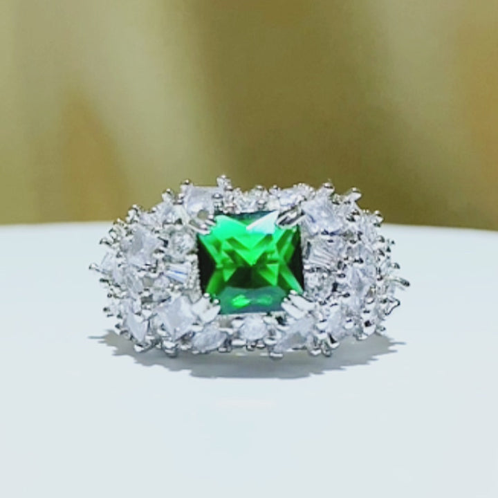 Green Princess Shaped Personality Ring