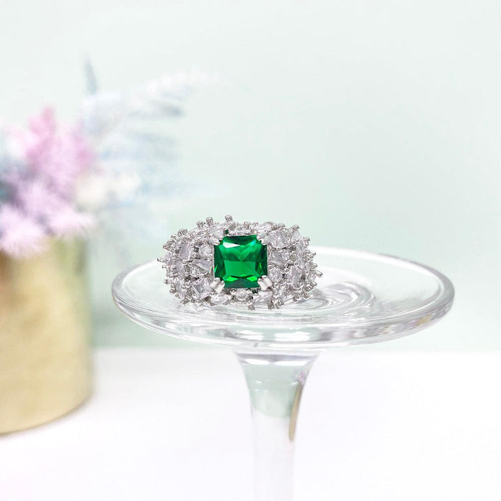 Green Princess Shaped Personality Ring