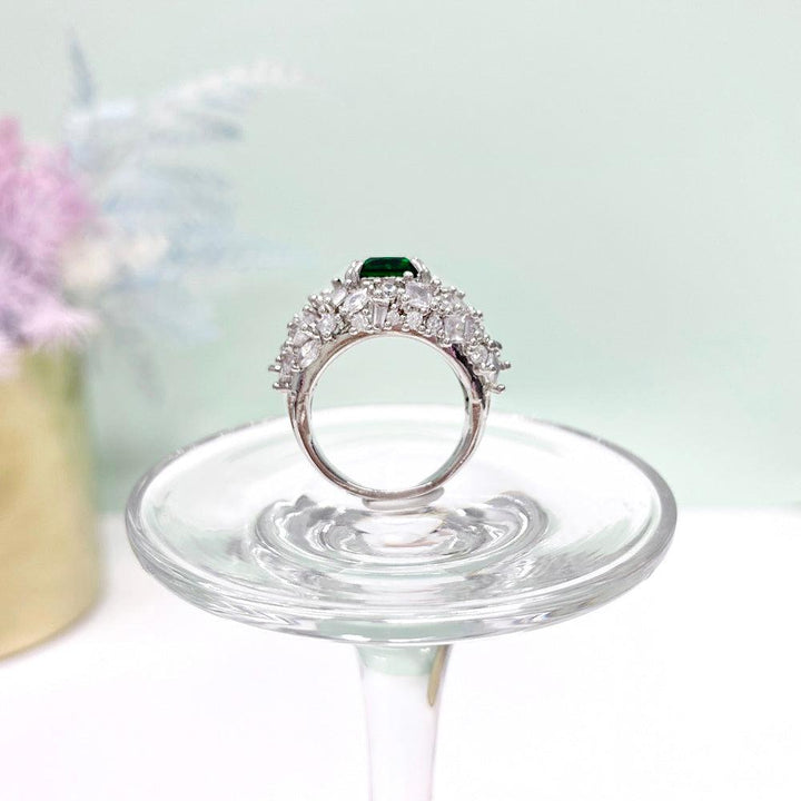 Green Princess Shaped Personality Ring