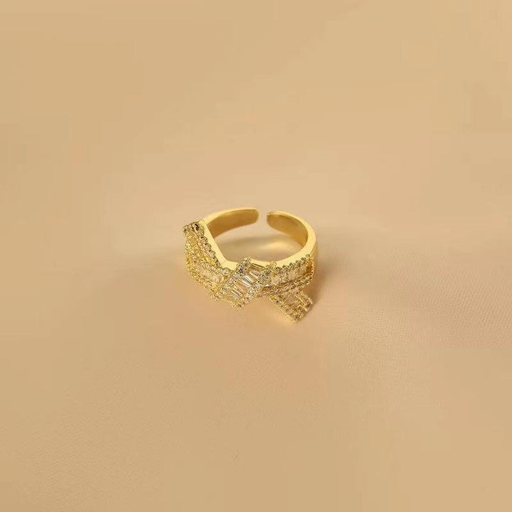 Knot Design Trapezoidal Cutting Hollow Open Ring