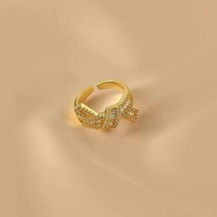 Knot Design Trapezoidal Cutting Hollow Open Ring