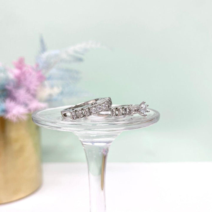 طقم خاتم مكون من قطعتين بطبقة تاج