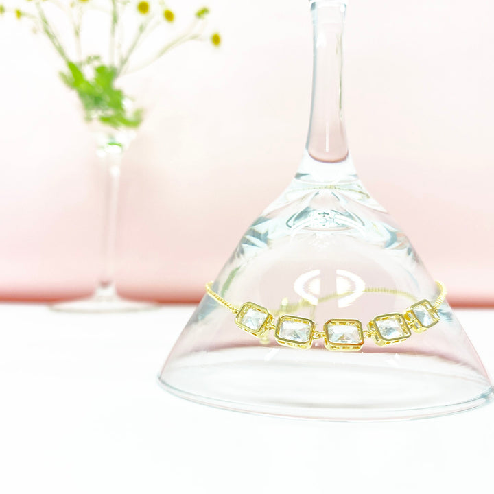 Cushion Shaped Cutting Adjustable Bracelet