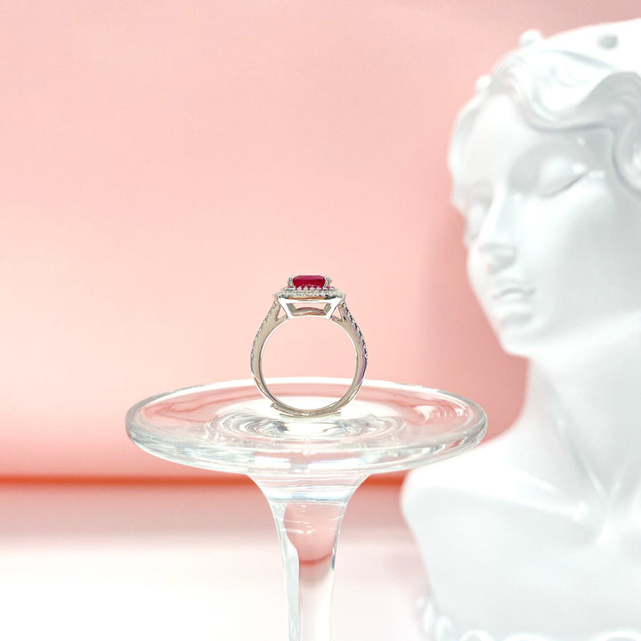 روبي الأحمر خاتم على شكل وسادة قطع الفضة الاسترليني