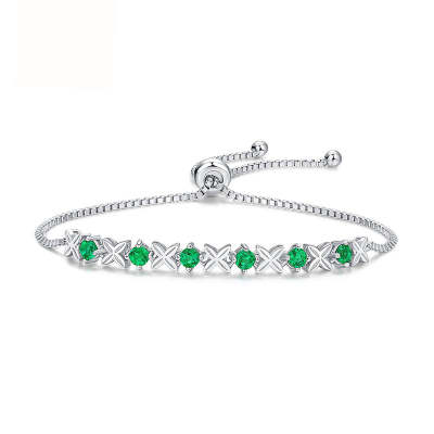 Round Shaped Cutting Emerald Green Sterling Silver Bracelet
