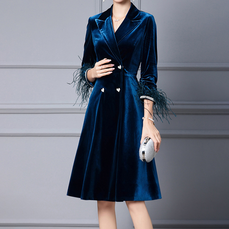 Women's Blue Velvet Feather Long Sleeve Waist Slimming Dress