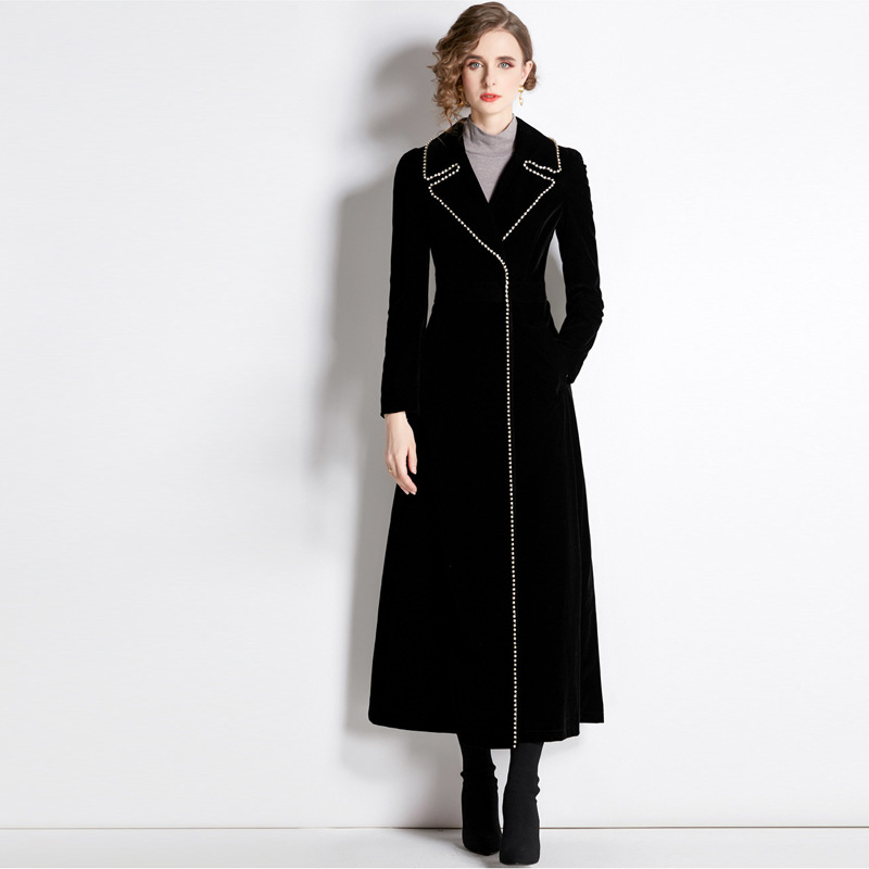 2022New Fashion Hepburn Style Velvet Rivet Trench Coat