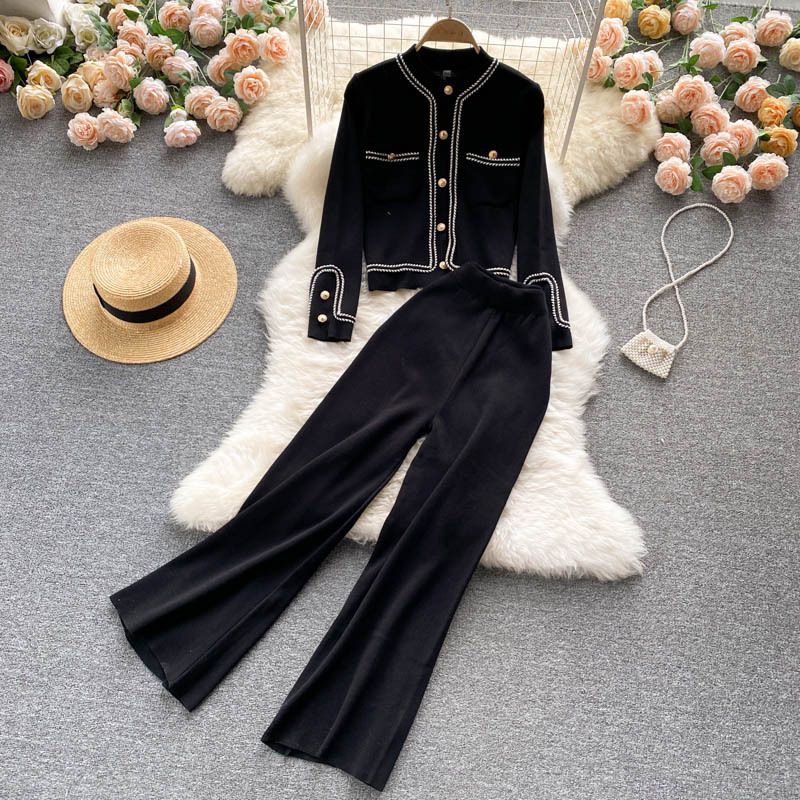 Single-breasted cardigan + wide-leg pants