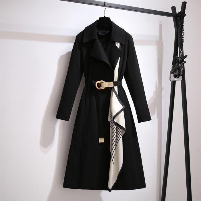 Early autumn classic long trench coat