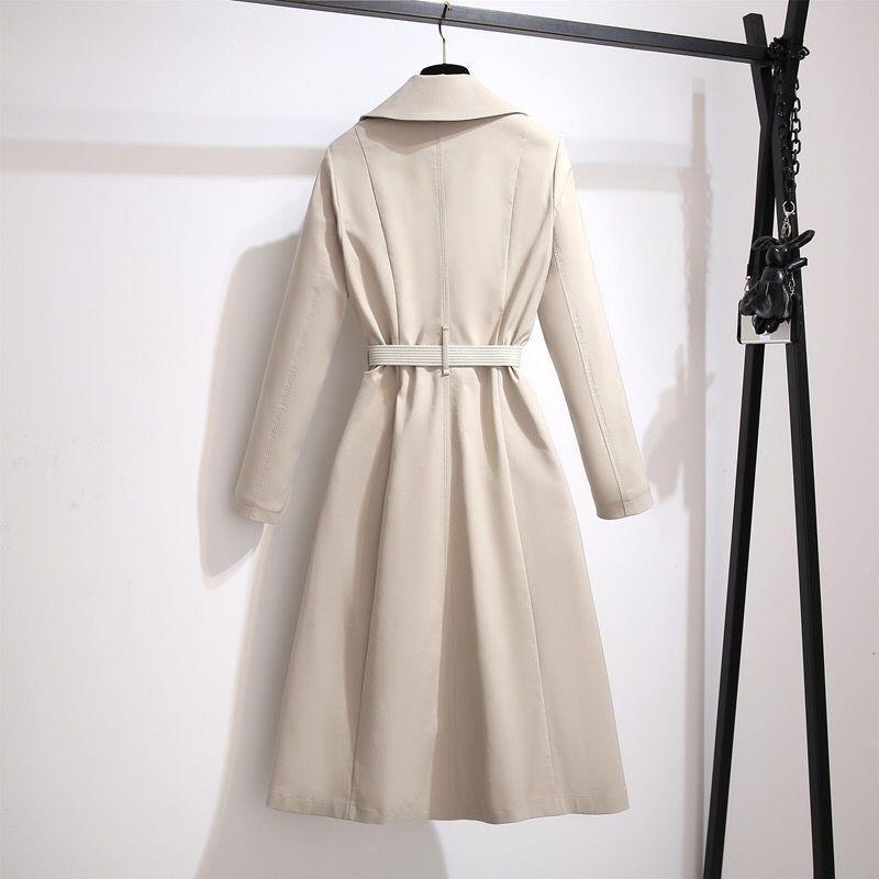 Early autumn classic long trench coat