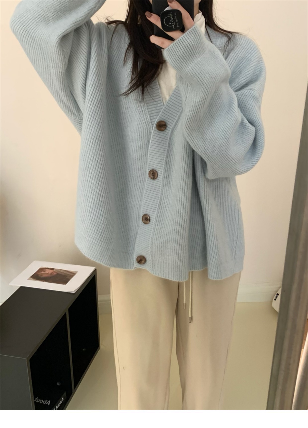 Solid color simple casual sweater jacket