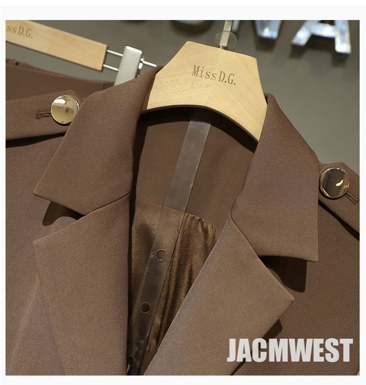 Forms of sleeveless suit collar jacket three -piece suit