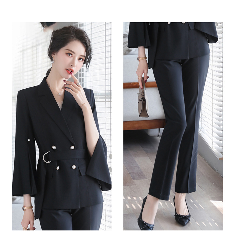 Fashionable Women's Suit Set