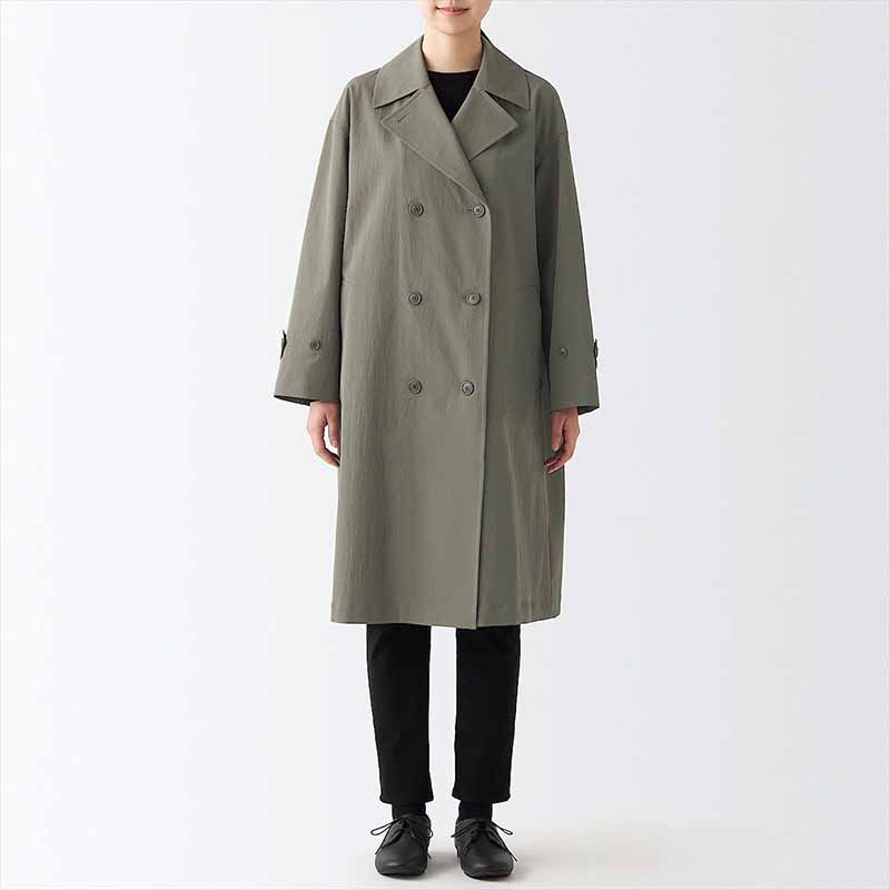 Waterproof loose version of women's long trench coat