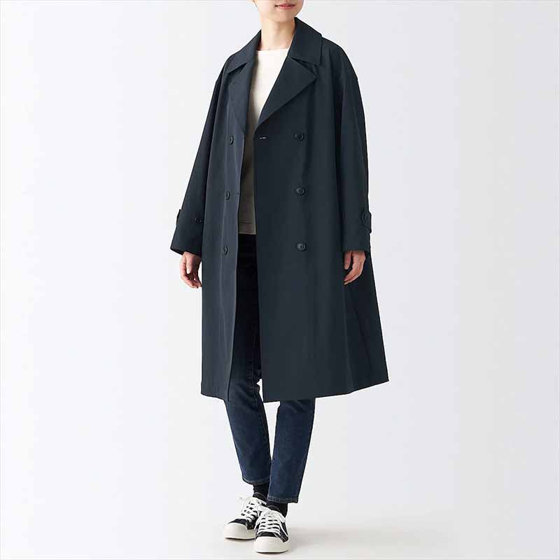 Waterproof loose version of women's long trench coat