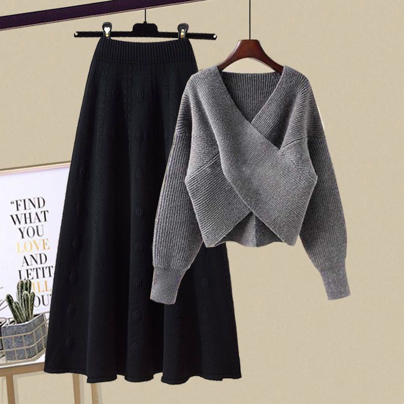 New Lazy Knit V-neck Jumper Half-body Skirt Two-piece Set