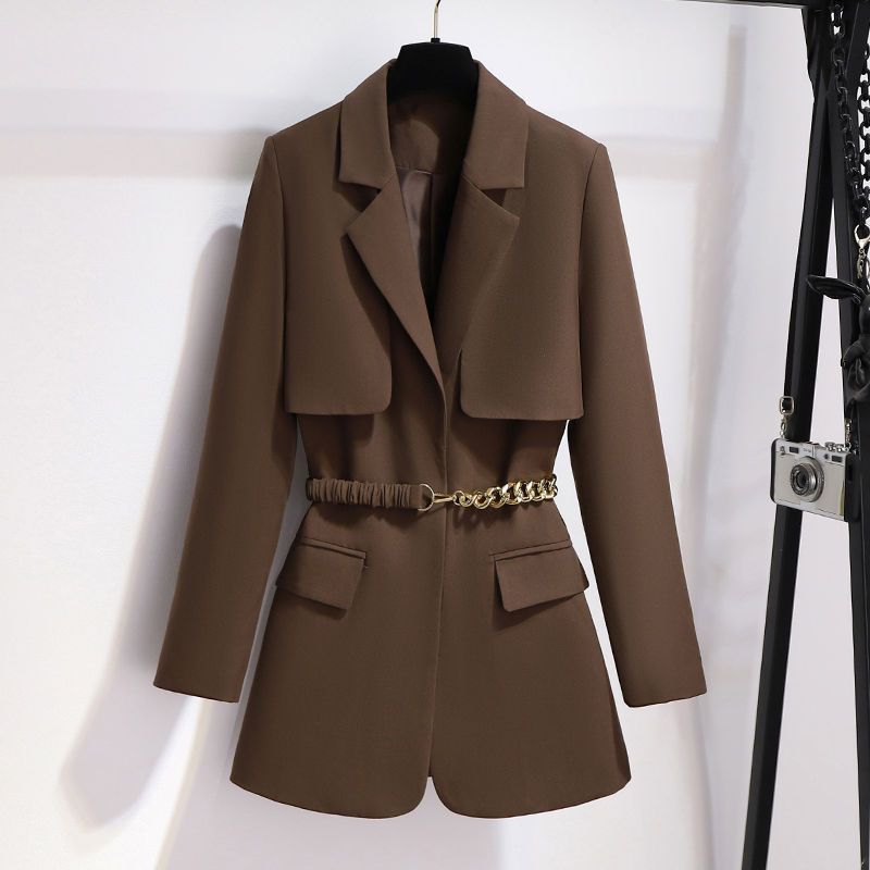 Loose waist and thin woman jacket