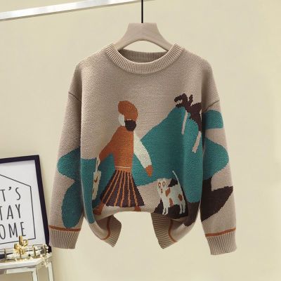 Round-neck shepherdess sweater top